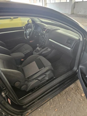 VW Golf 2.0TDI, ЕДНОВАЛОВ, снимка 9