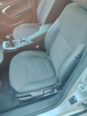 Opel Insignia 2.0CDTI/COSMO/Navi, снимка 6 - Автомобили и джипове - 53124601