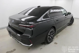 BMW 740 d xDrive M Sport Paket Sportautomatic - 93300 € / 182478.94 лв. - 47150952 3