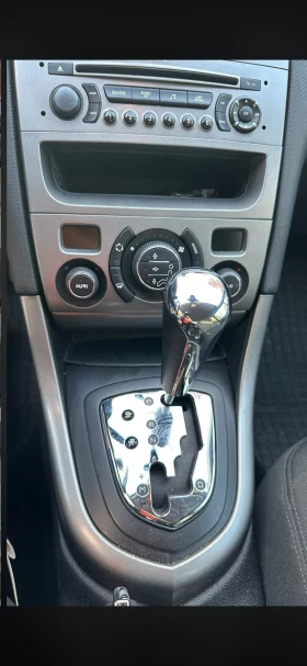 Peugeot 308 - 1800 € / 3520.49 лв. - 24100042 6