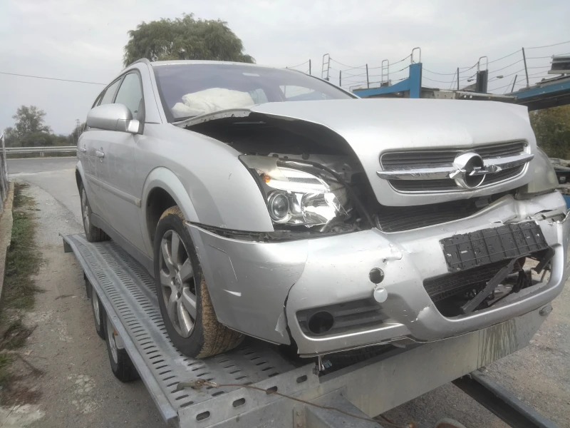 Opel Vectra 1.9 CDTI, снимка 2 - Автомобили и джипове - 38292223