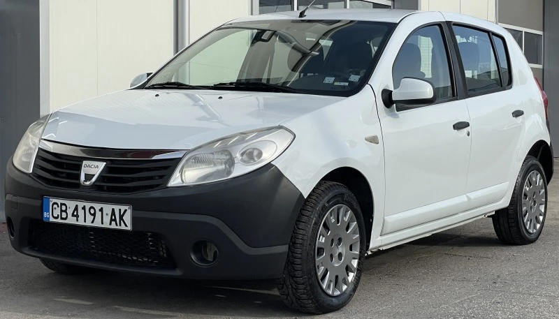 Dacia Sandero 1.4, снимка 1 - Автомобили и джипове - 46082804