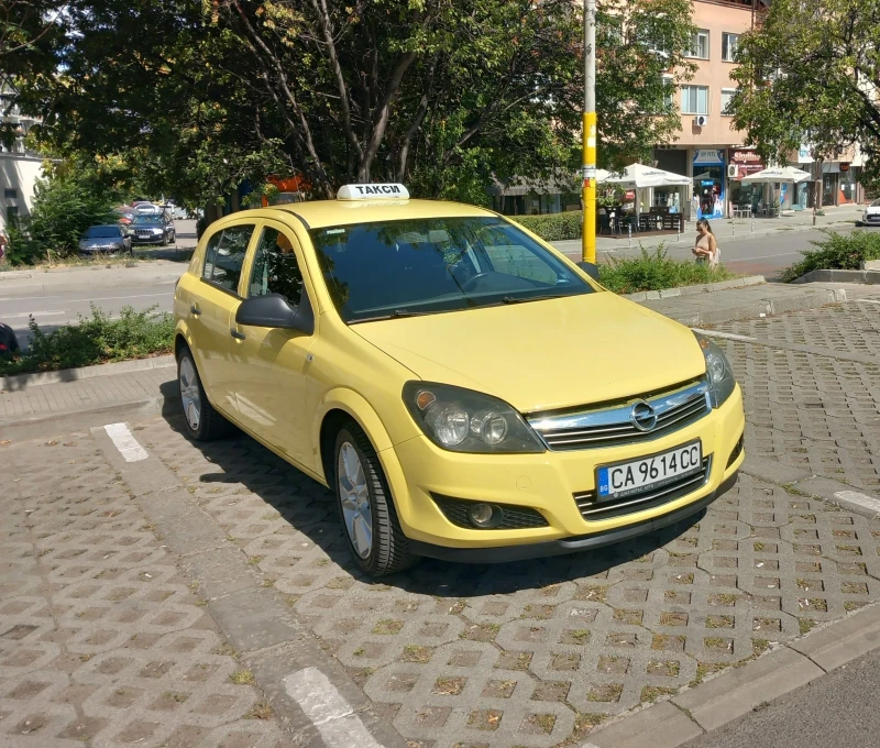 Opel Astra 1.6i benz gas, снимка 2 - Автомобили и джипове - 46991741