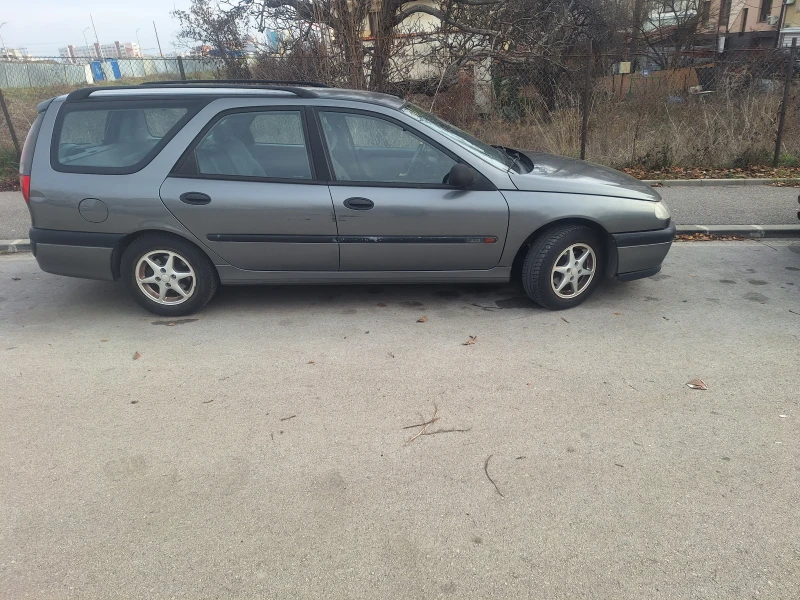 Renault Laguna, снимка 4 - Автомобили и джипове - 48359882