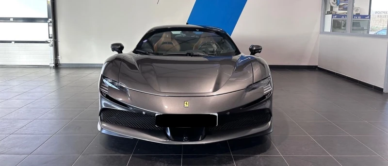 Ferrari SF 90 Stradale 4.0 V8, снимка 3 - Автомобили и джипове - 48414114