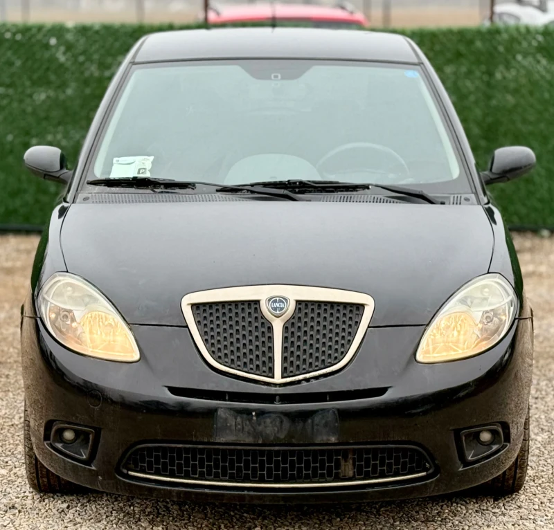 Lancia Ypsilon 1.2i ИТАЛИЯ, снимка 2 - Автомобили и джипове - 49437263