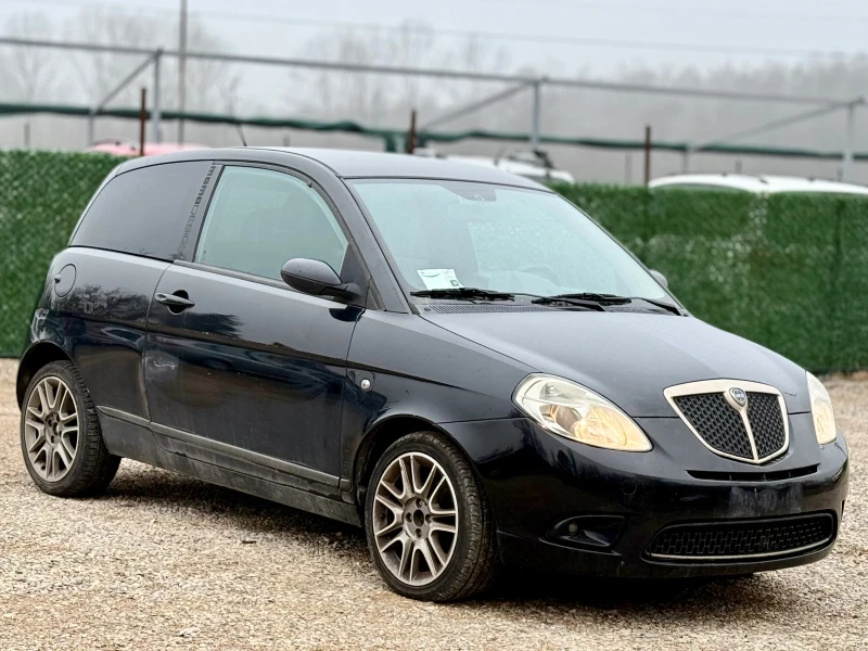 Lancia Ypsilon 1.2i ИТАЛИЯ, снимка 3 - Автомобили и джипове - 49437263