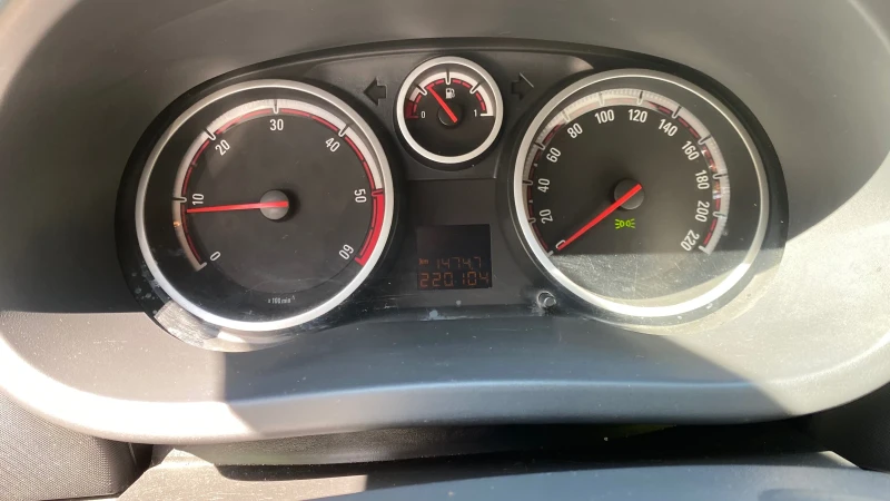 Opel Corsa Opc, снимка 13 - Автомобили и джипове - 51993589