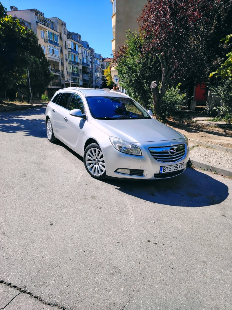 Opel Insignia 2.0CDTI/COSMO/Navi, снимка 2 - Автомобили и джипове - 51824676