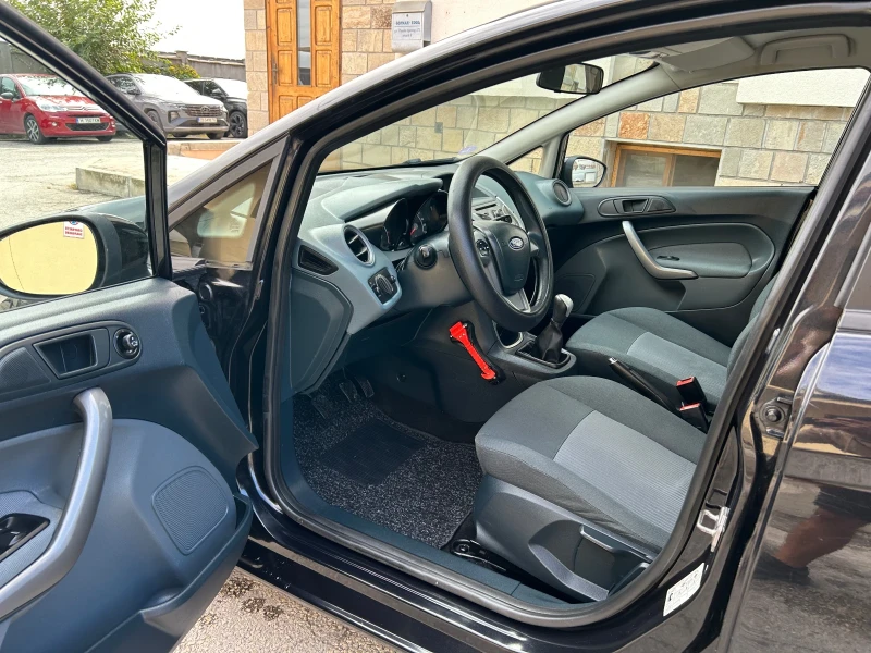 Ford Fiesta 1.25i БЕНЗИН, снимка 8 - Автомобили и джипове - 51881617