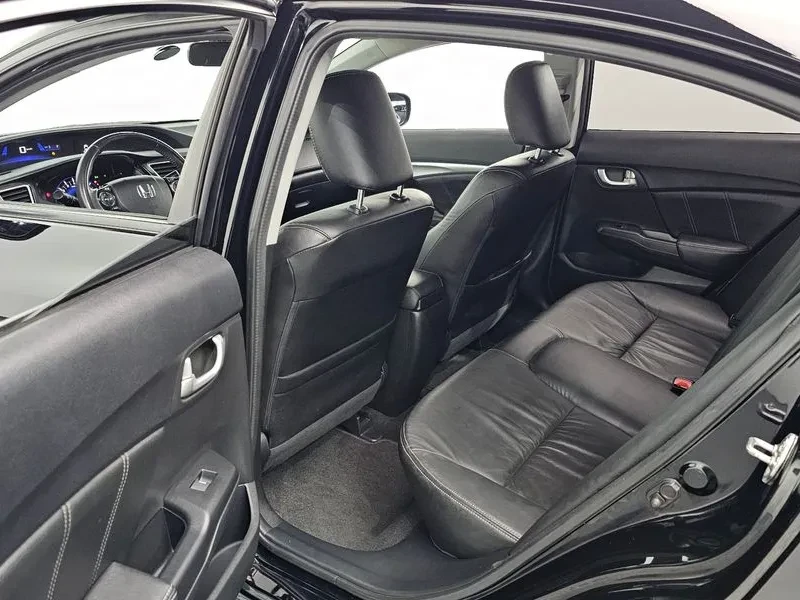 Honda Civic 1.8, снимка 12 - Автомобили и джипове - 54253382