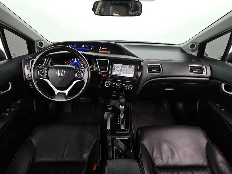 Honda Civic 1.8, снимка 7 - Автомобили и джипове - 54253382