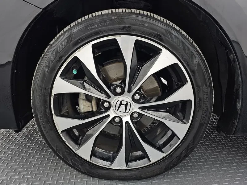 Honda Civic 1.8, снимка 5 - Автомобили и джипове - 54253382