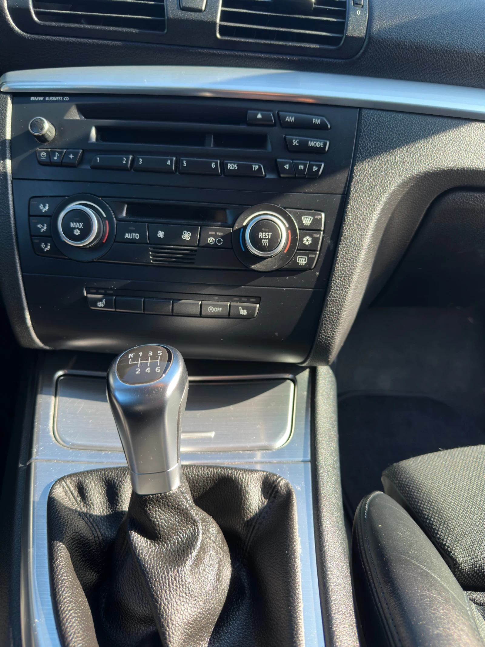 BMW 118 2.0i 143hp  - изображение 9