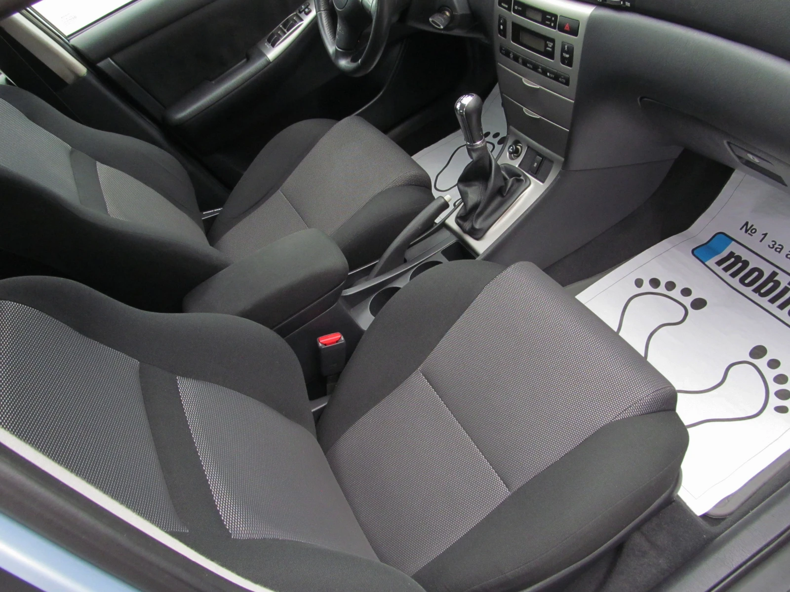 Toyota Corolla 1.4D-4D/SPORT/FACELIFT - изображение 7