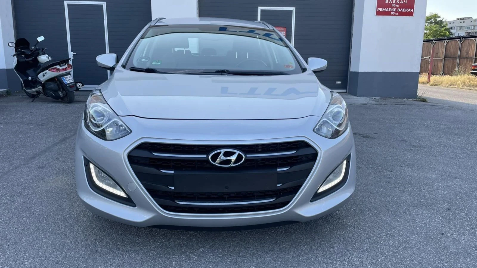 Hyundai I30 1.6CRDI AVT. KLI .NAVI - изображение 2