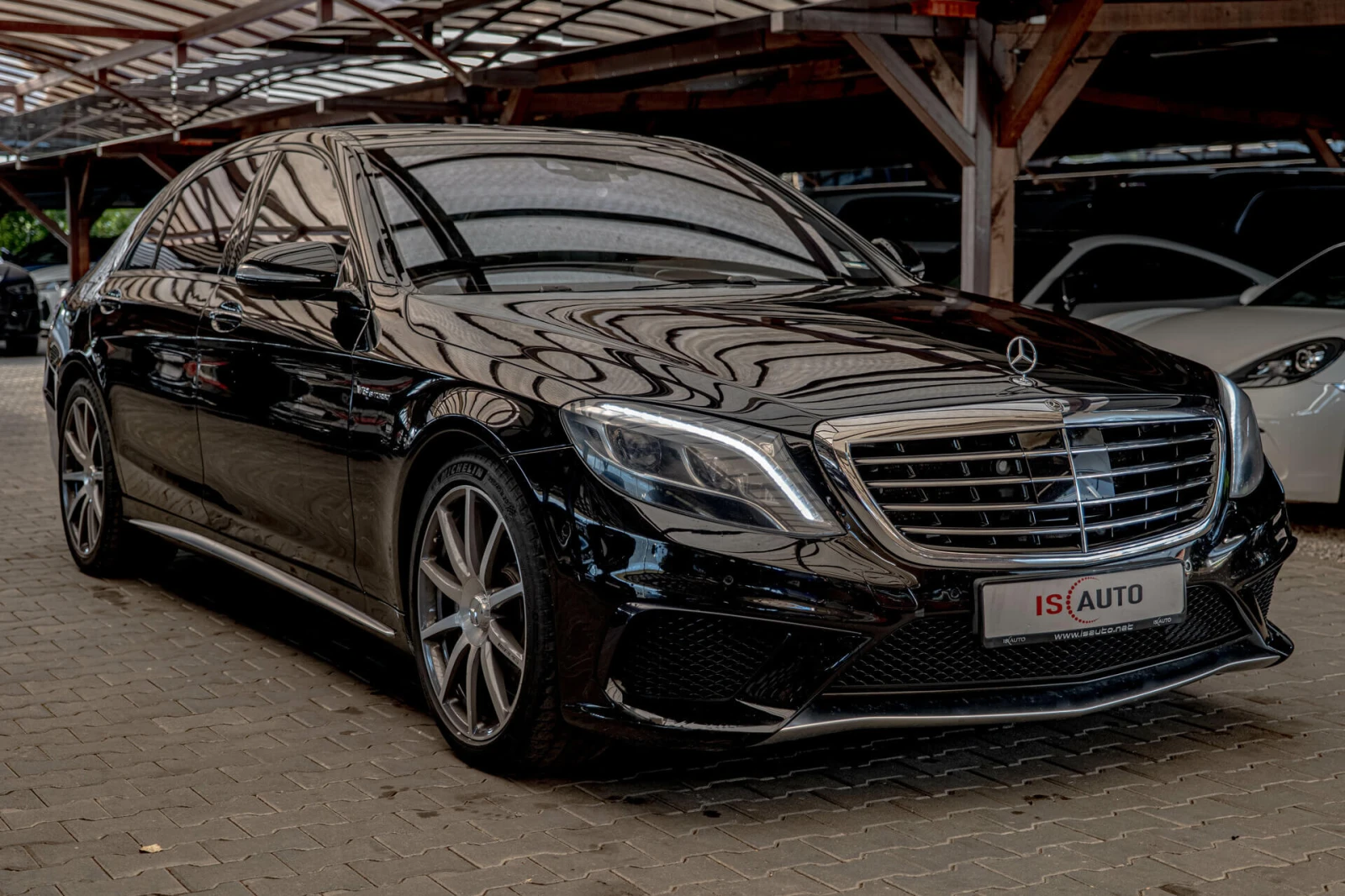 Mercedes-Benz S 63 AMG Long/4Matic/3D Burmester/RSE/Обдухване/Камера/Пано - изображение 2