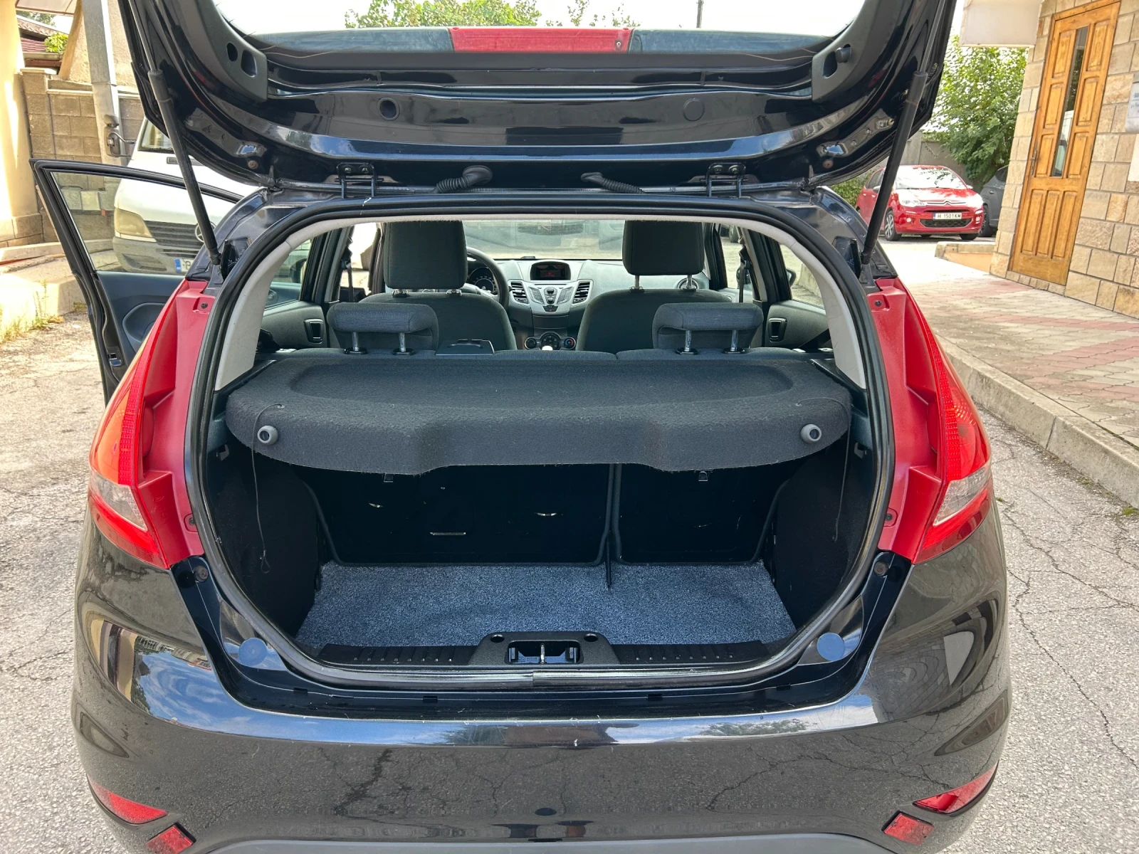 Ford Fiesta 1.25i  | Mobile.bg   13