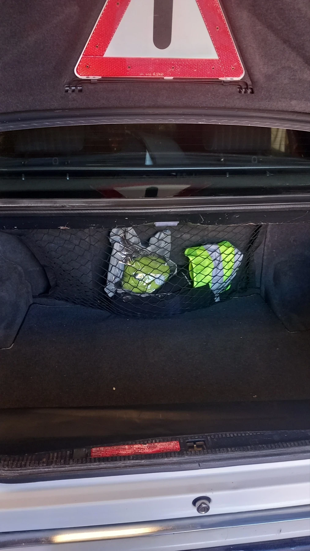 Mercedes-Benz E 200 | Mobile.bg   3