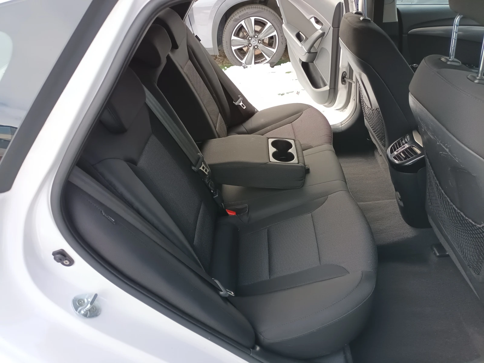 Hyundai I40 1.7CRDI/NAVI/AVTOMAT - изображение 9