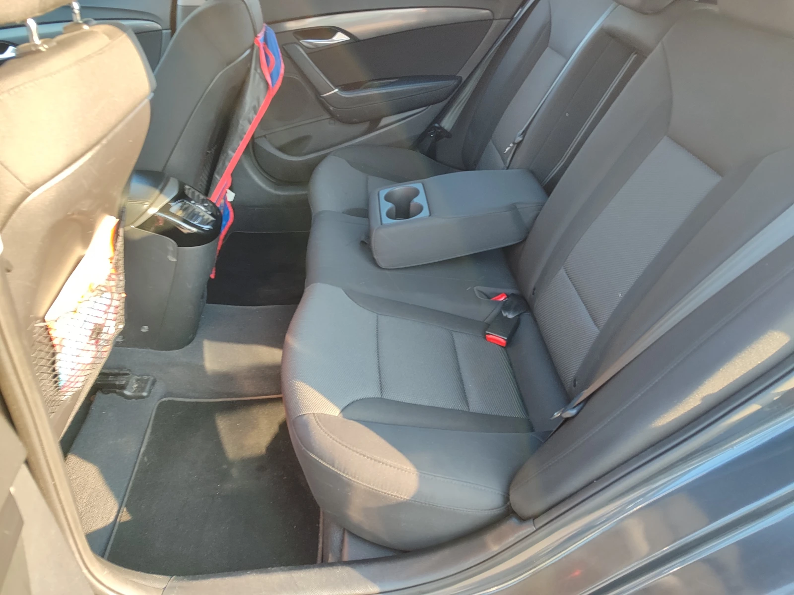 Hyundai I40, снимка 10 - Автомобили и джипове - 53763413