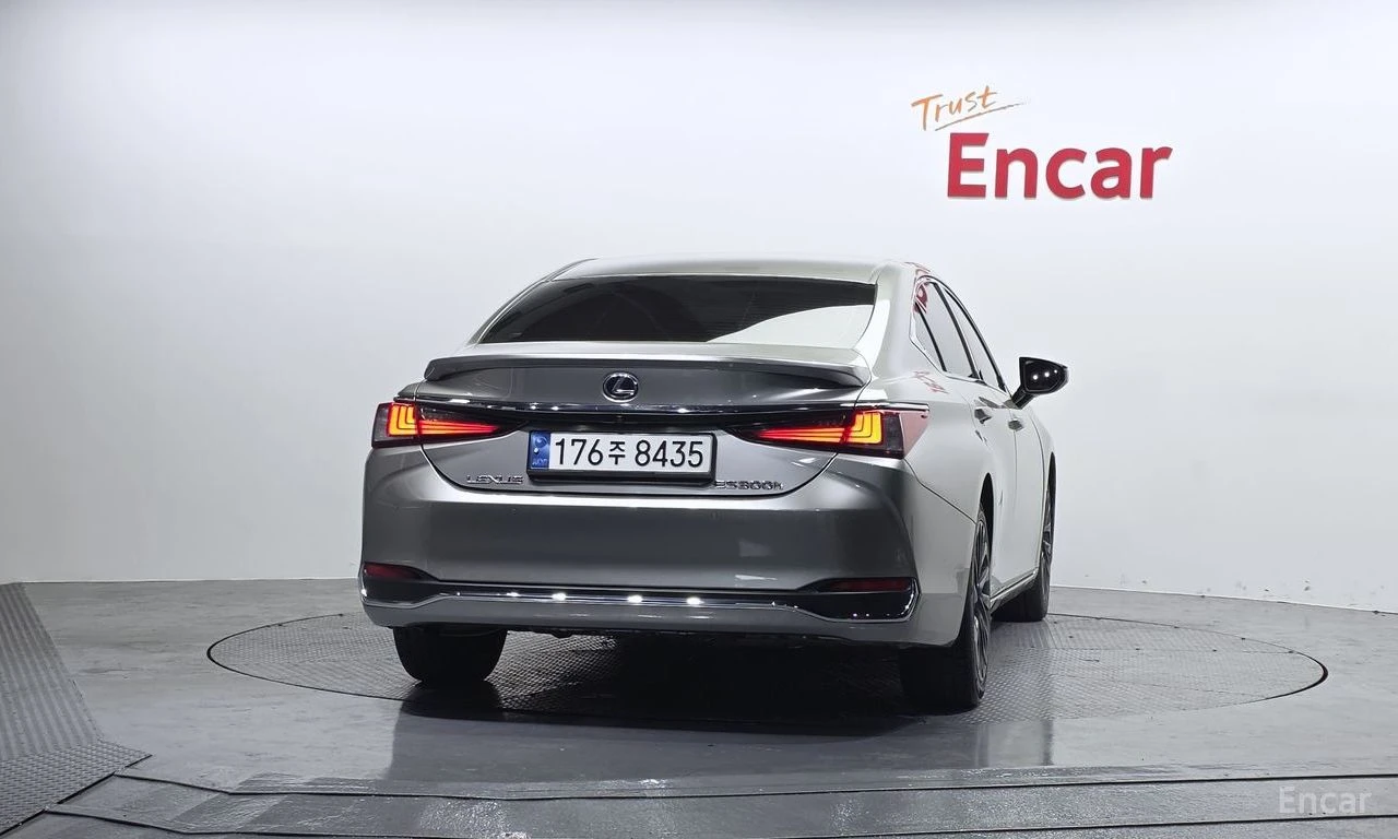 Lexus ES 300 * 300h* HYBRID* �������* ���������* HEAD-UP* ����� | Mobile.bg � ����������� 4