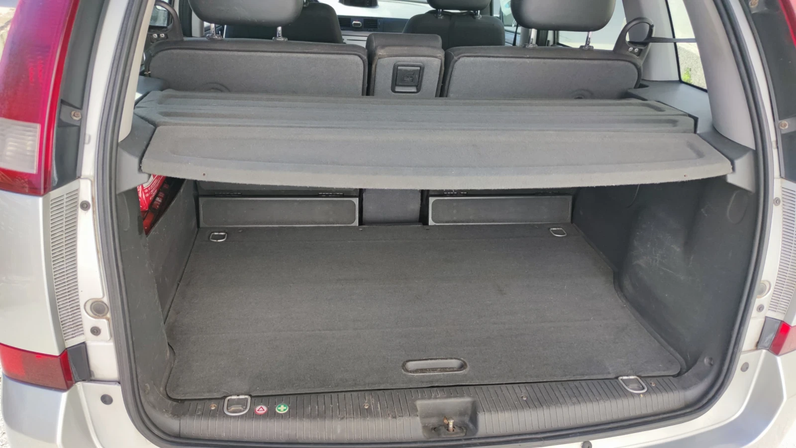 Opel Meriva, снимка 7 - Автомобили и джипове - 54324566