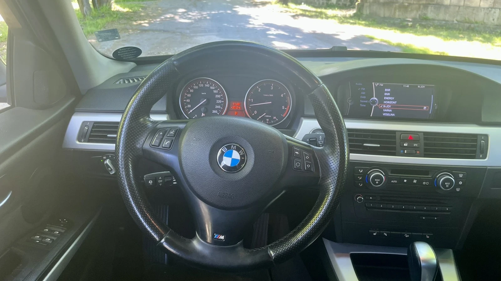 BMW 330 330 xdrive, снимка 10 - Автомобили и джипове - 54572472