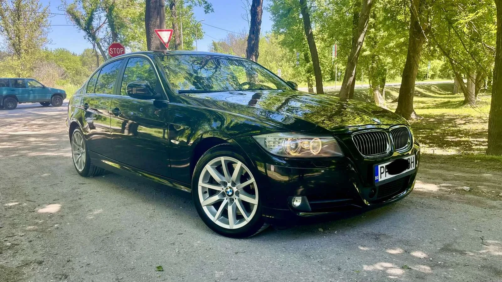 BMW 330 330 xdrive, снимка 5 - Автомобили и джипове - 54572472