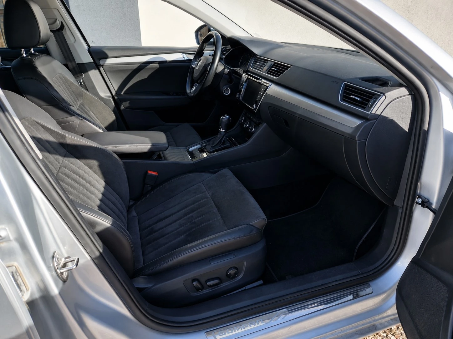 Skoda Superb, снимка 7 - Автомобили и джипове - 54913489