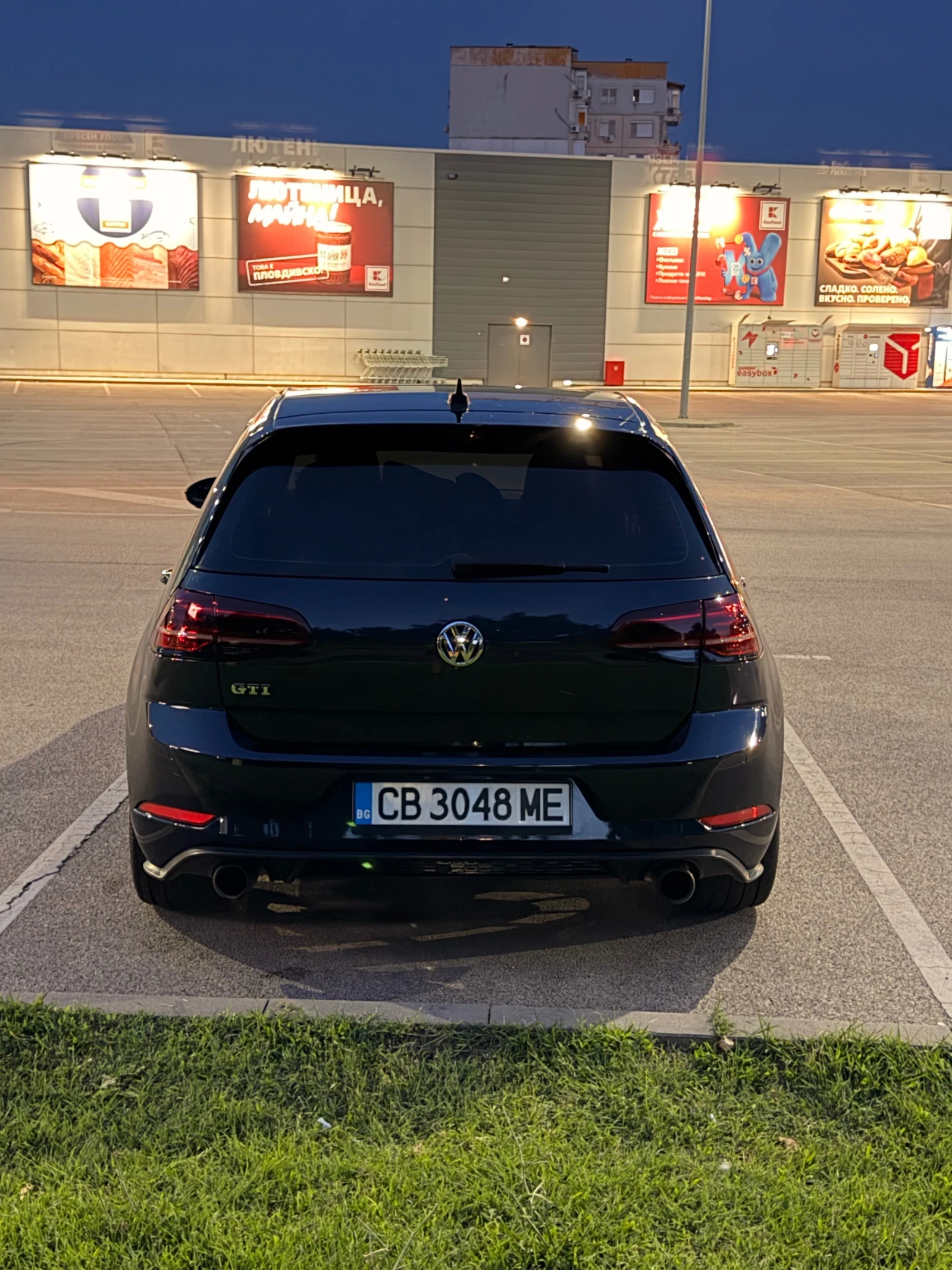 VW Golf 7.5 GTI PERFORMANCE 2.0 DSG TSI, снимка 5 - Автомобили и джипове - 54983036