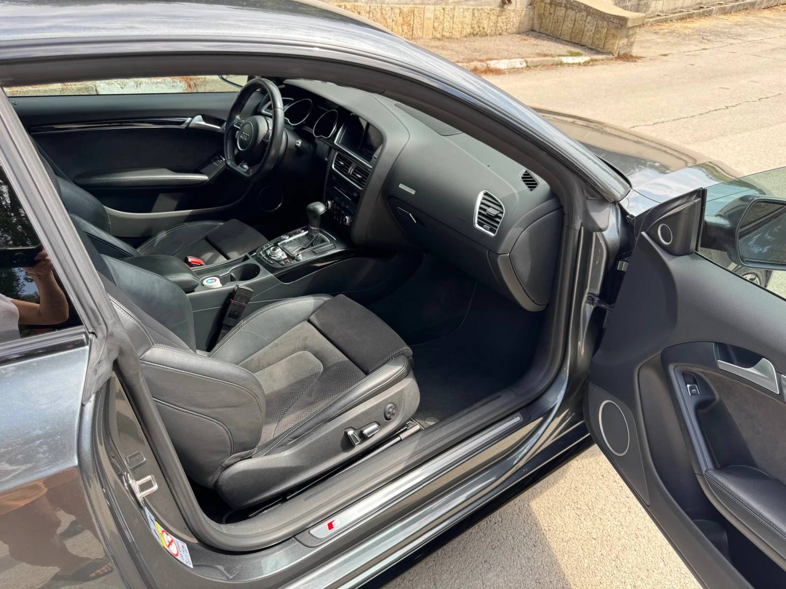 Audi A5, снимка 6 - Автомобили и джипове - 55238357
