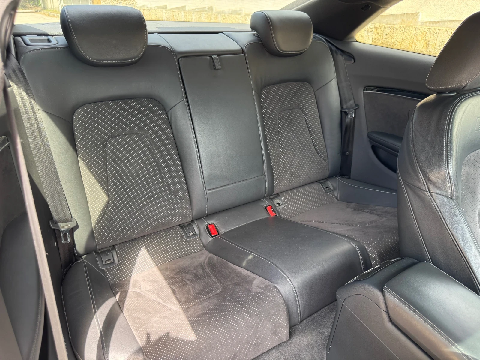Audi A5, снимка 7 - Автомобили и джипове - 55238357