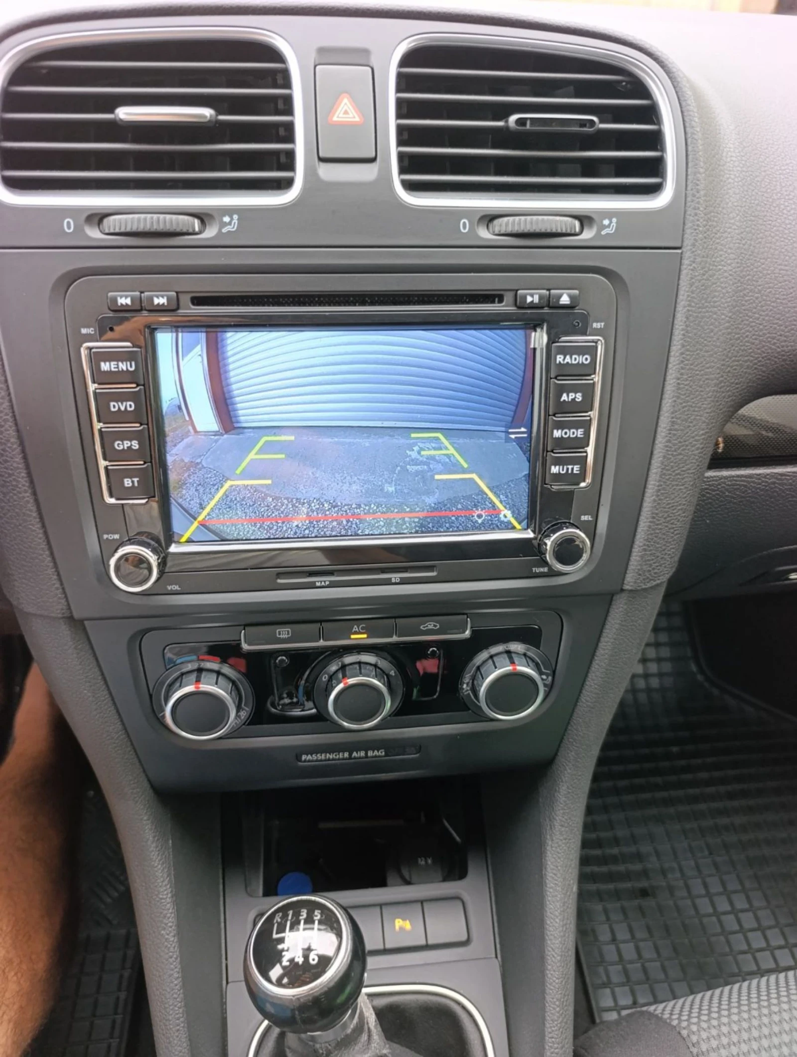 VW Golf, снимка 10 - Автомобили и джипове - 55243340