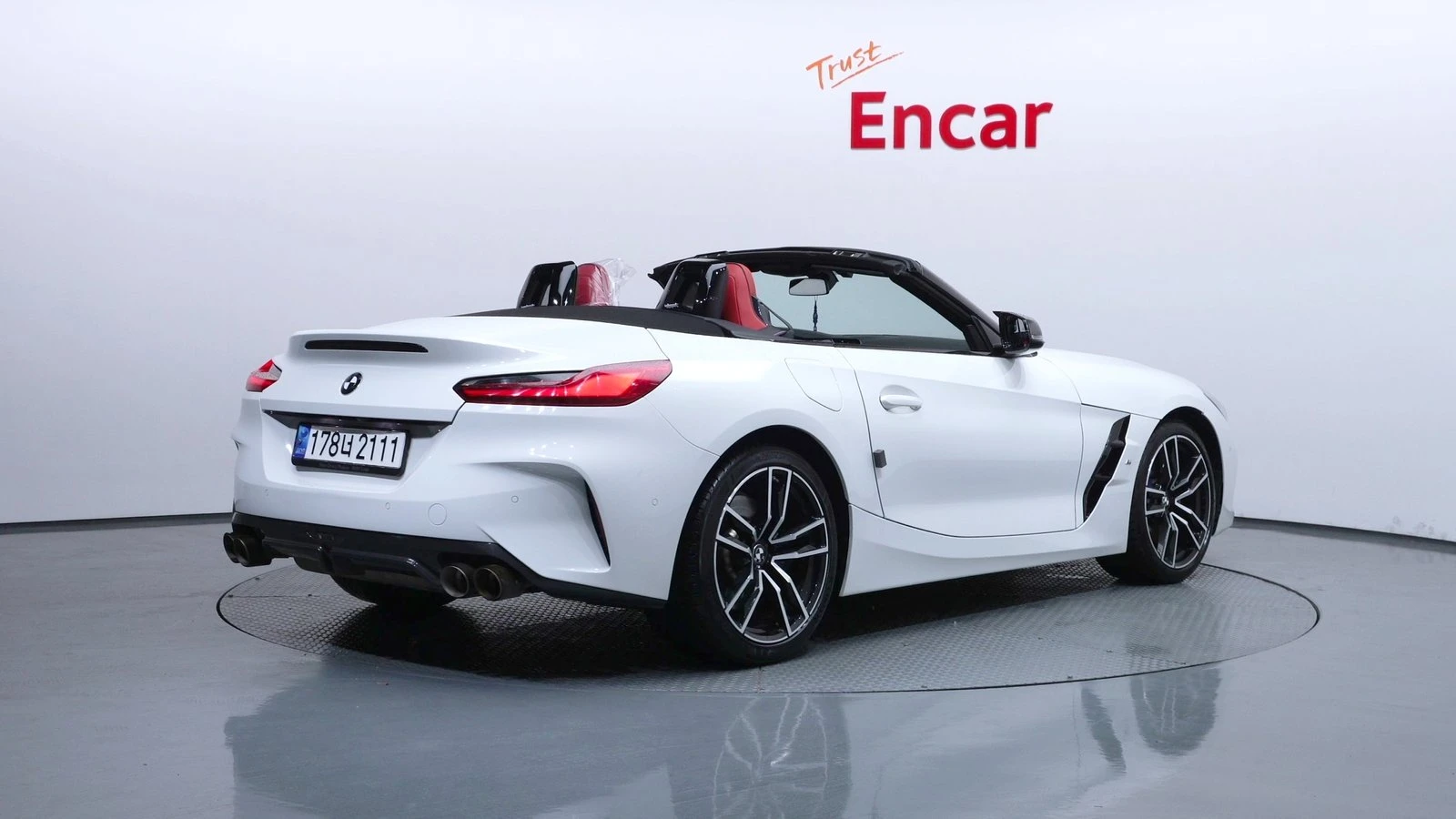 BMW Z4 KEYLESS* ПОДГРЕВ ВОЛАН* BLIND SPOT* КРАЙНА ЦЕНА, снимка 2 - Автомобили и джипове - 55302299