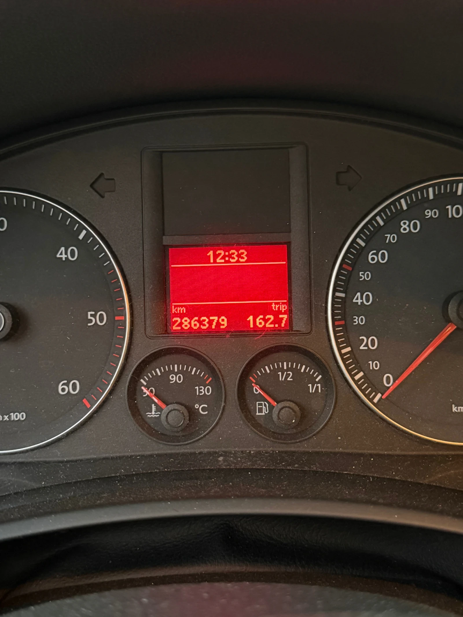 VW Golf 1.9tdi комби, снимка 6 - Автомобили и джипове - 55630884
