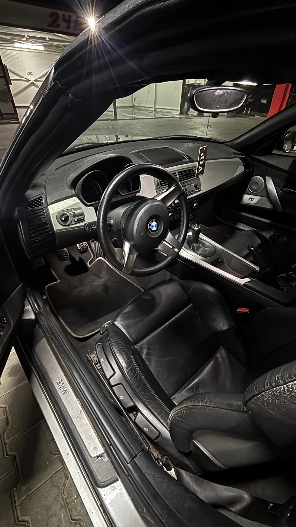 BMW Z4 2.5i, снимка 5 - Автомобили и джипове - 55711136