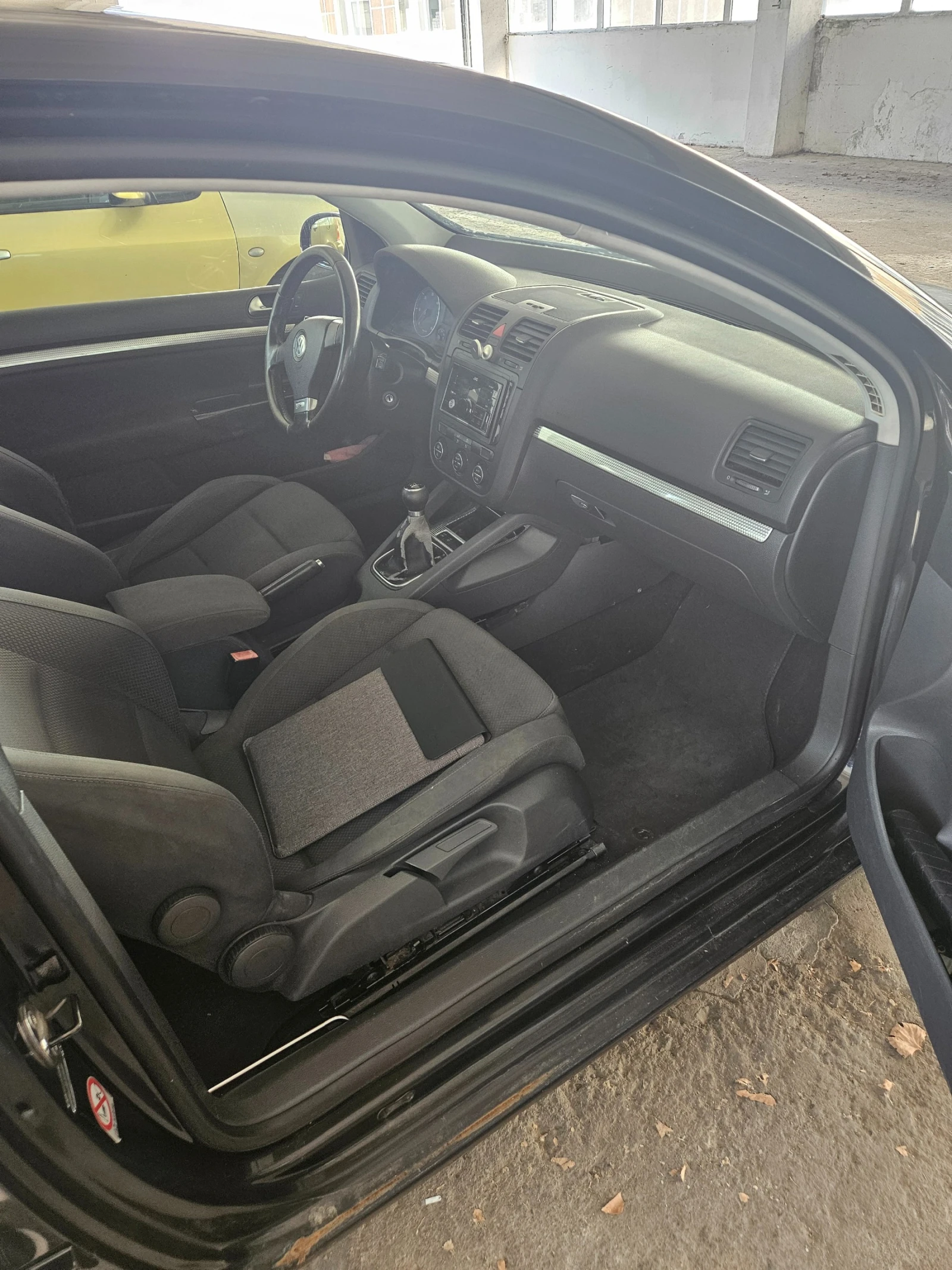 VW Golf 2.0TDI, ЕДНОВАЛОВ, снимка 9 - Автомобили и джипове - 55801668