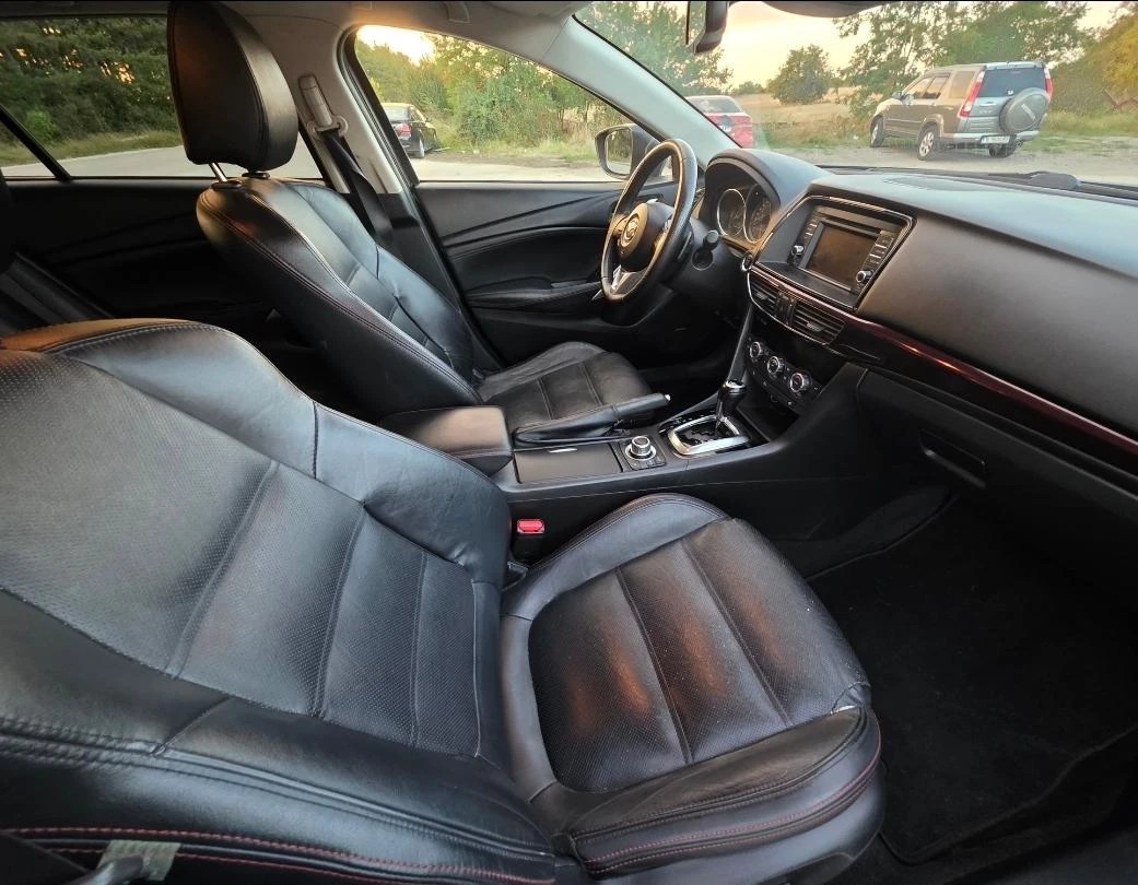 Mazda 6 2.2d-SKYACTIVE Перфектна Лична Кола, снимка 13 - Автомобили и джипове - 55853831