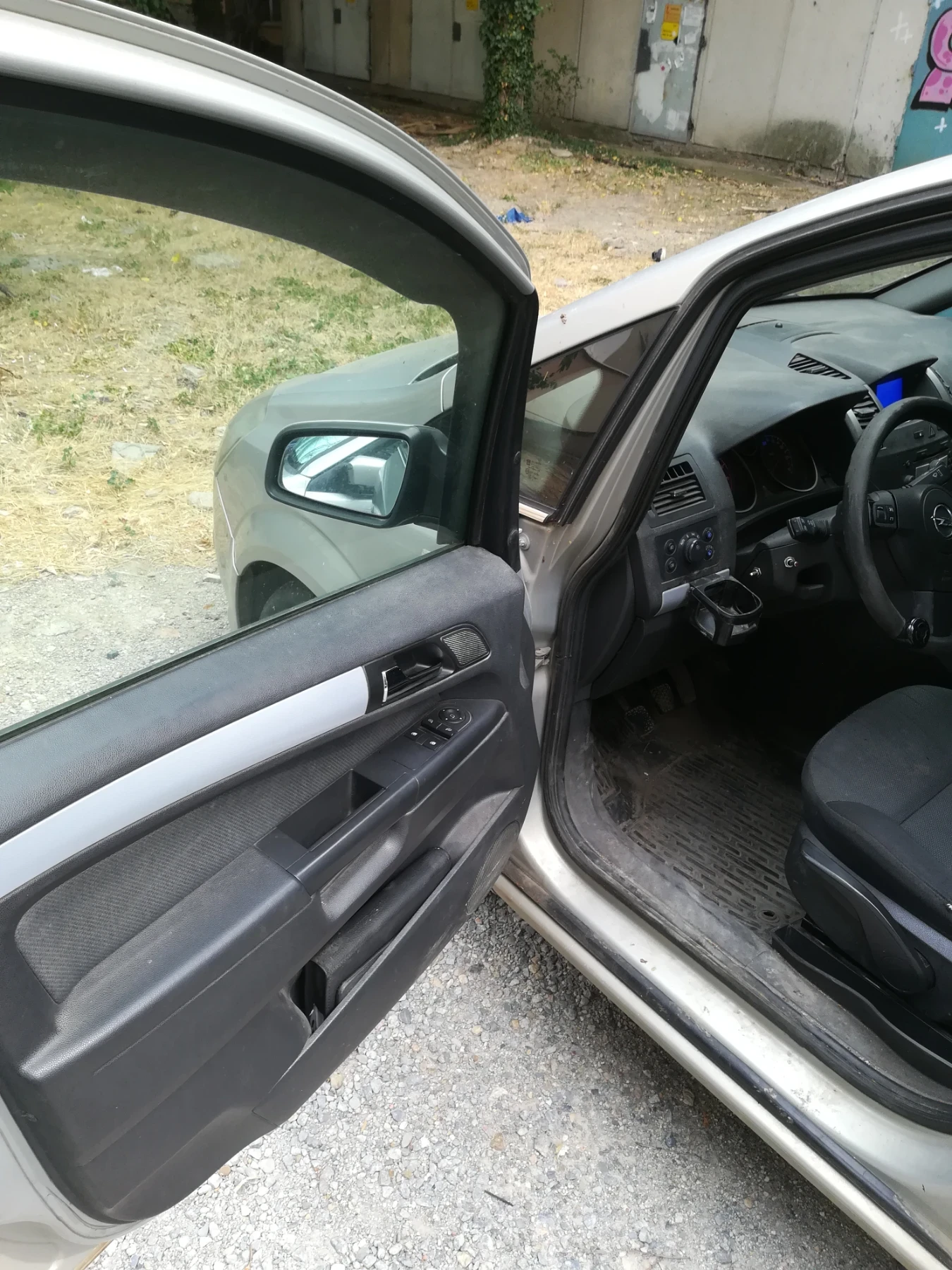 Opel Zafira, снимка 12 - Автомобили и джипове - 56156408