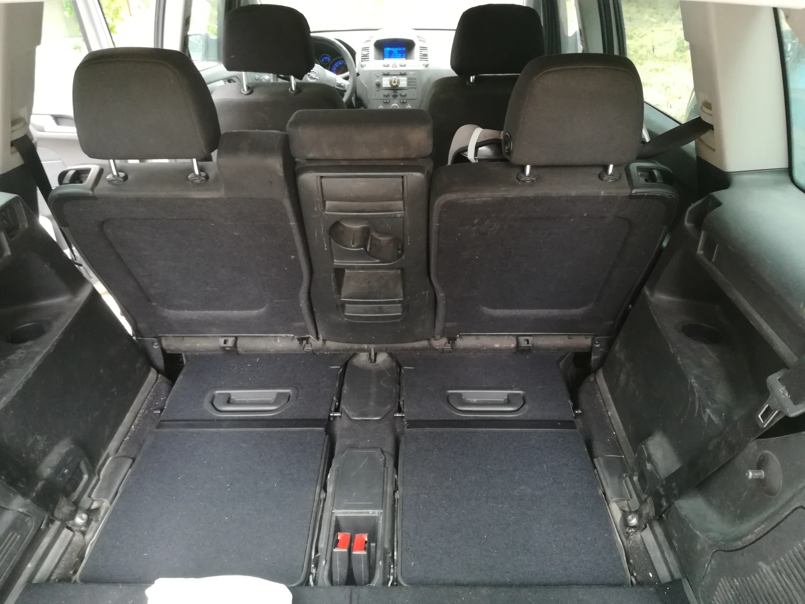 Opel Zafira, снимка 10 - Автомобили и джипове - 56156408