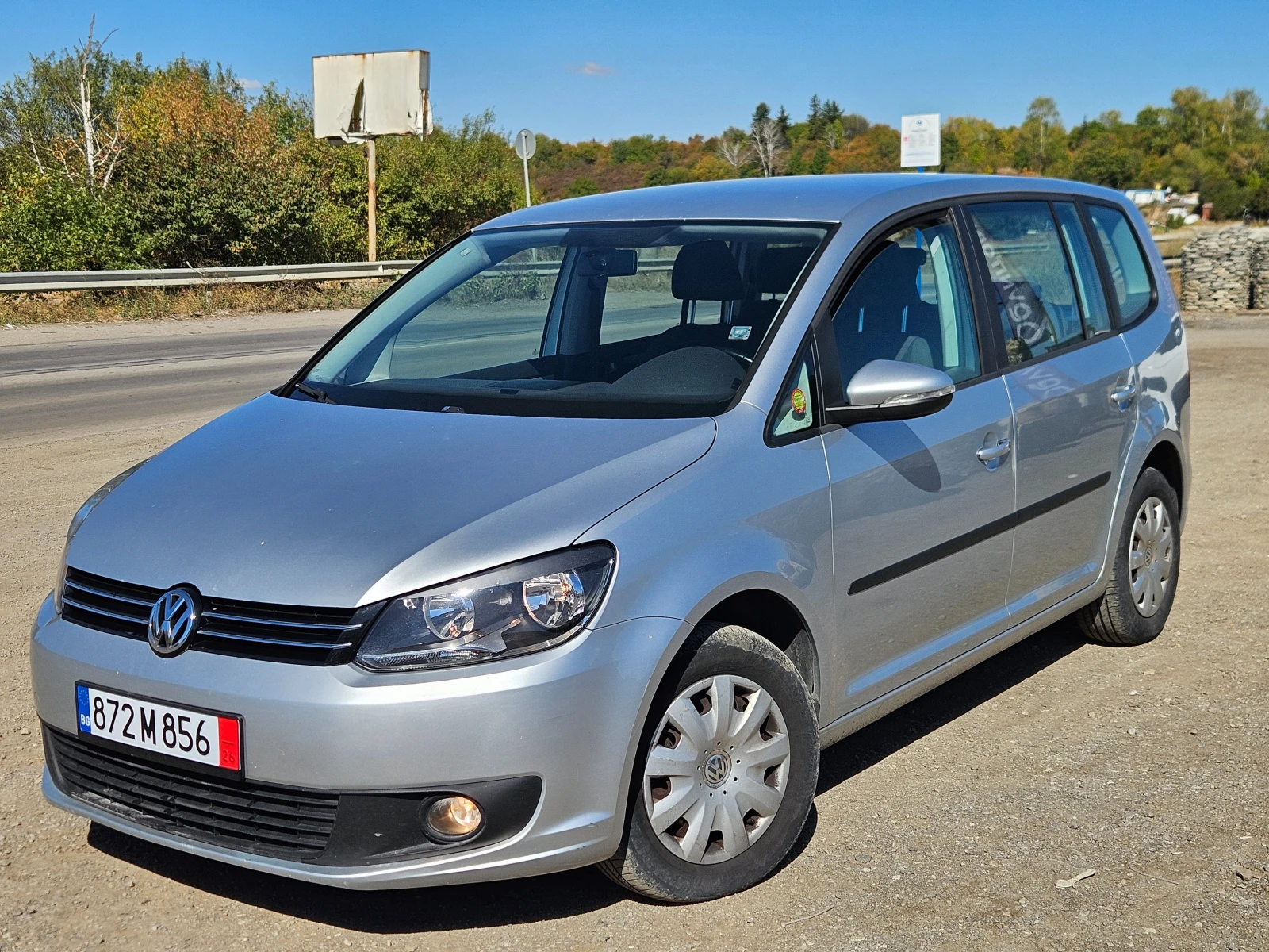 VW Touran, снимка 2 - Автомобили и джипове - 56309246
