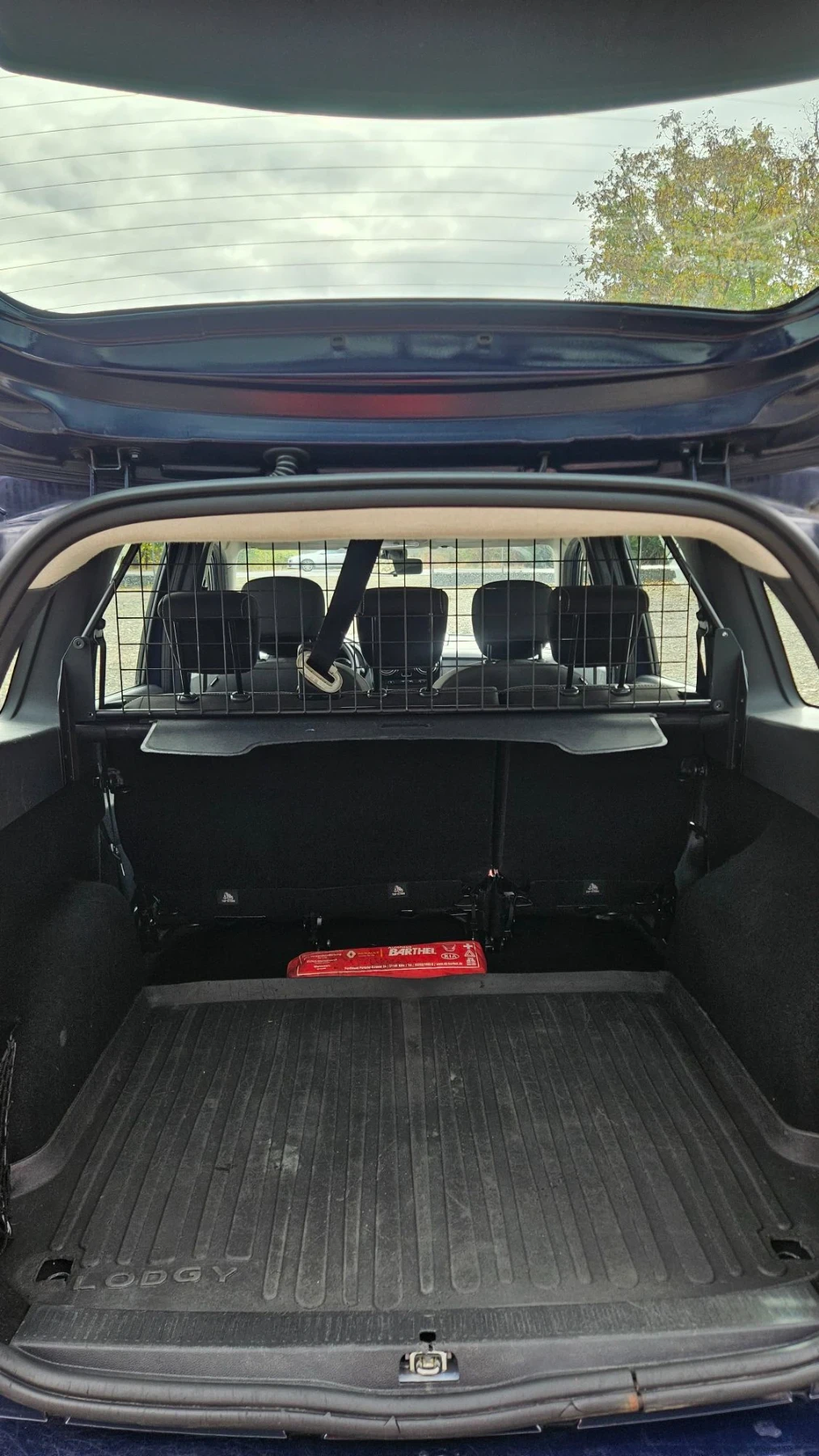 Dacia Lodgy 1.6 SCe /�������� ���  | Mobile.bg � ����������� 10