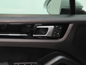 Porsche Cayenne 360 * АвтоКредит * (ЦЕНА ДО БГ), снимка 15