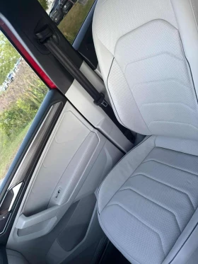 VW Tiguan Highline R Line /360/Fender/Обдухване/Carfax, снимка 10