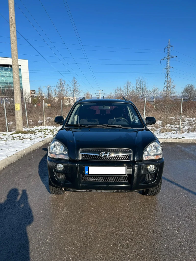 Hyundai Tucson 2.0 I , снимка 2 - Автомобили и джипове - 48630645