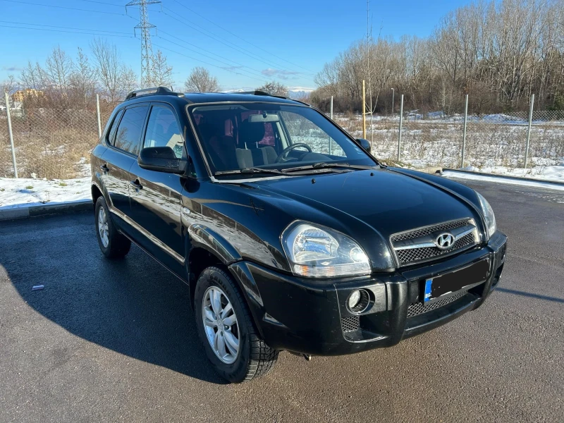 Hyundai Tucson 2.0 I , снимка 1 - Автомобили и джипове - 48630645