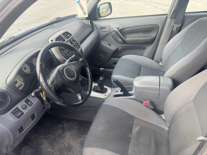 Toyota Rav4 2.0 бензин, снимка 7 - Автомобили и джипове - 49219139