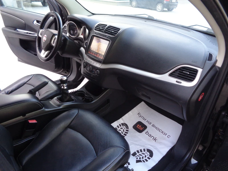 Fiat Freemont 2.0-16VmJET-LOUNGE-140-NAVI-KOJA-LIZING, снимка 12 - Автомобили и джипове - 52073065