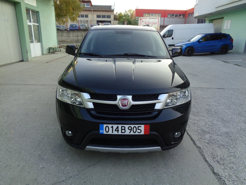 Fiat Freemont 2.0-16VmJET-LOUNGE-140-NAVI-KOJA-LIZING, снимка 5 - Автомобили и джипове - 52073065